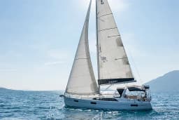 Oceanis 41.1 in Lefkada / D-Marin Marina Lefkas thumbnail 5