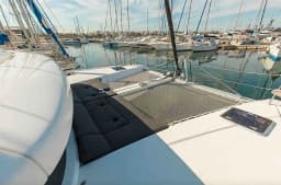 Lagoon 42 in Paros port thumbnail 22