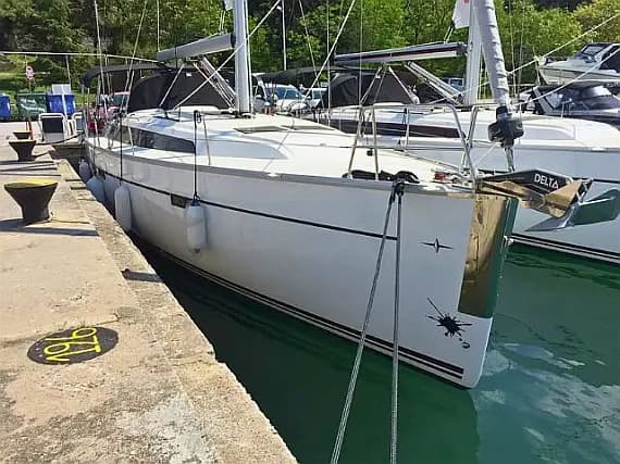 Bavaria Cruiser 46 in Skiathos - Photo 2