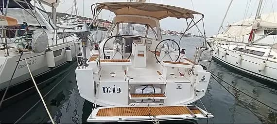 Oceanis 35.1 in San Pietro / Carloforte - Photo 1