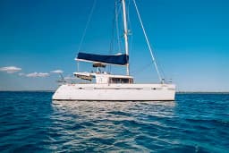 Lagoon 450 Fly in Zanzibar / Azam Marina thumbnail 14