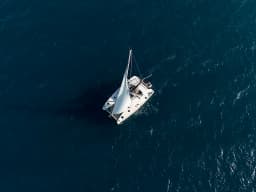 Lagoon 450 Fly in Zanzibar / Azam Marina thumbnail 3