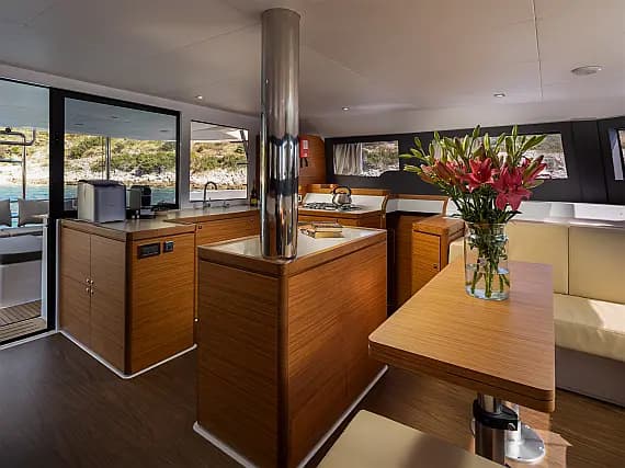 Dufour Catamaran 48 in Primošten / Marina Kremik - Photo 3