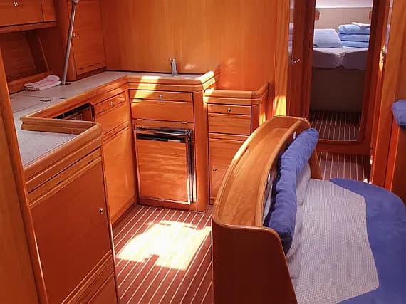 Bavaria Cruiser 46 in Primošten / Marina Kremik - Photo 3