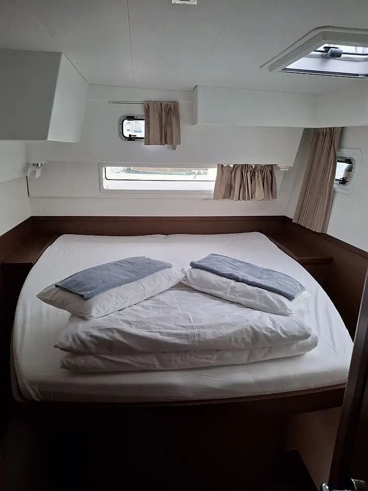 Lagoon 42 in Trogir / ACI Marina Trogir - Photo 4