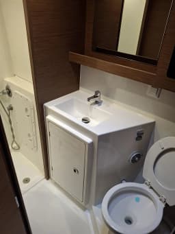 Lagoon 42 in Trogir / ACI Marina Trogir thumbnail 5