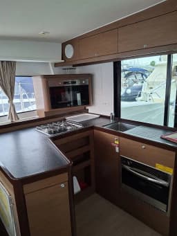 Lagoon 42 in Trogir / ACI Marina Trogir thumbnail 8