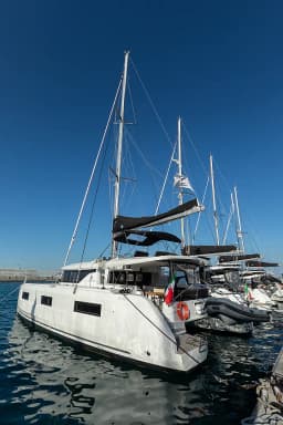 Lagoon 46 in Sicily / Furnari / Marina Portorosa thumbnail 10