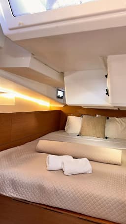 Sun Odyssey 490 in Keramoti - Kavala / Keramoti thumbnail 7