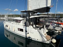 Lagoon 42 in Sukošan / D-Marin Dalmacija Marina thumbnail 11