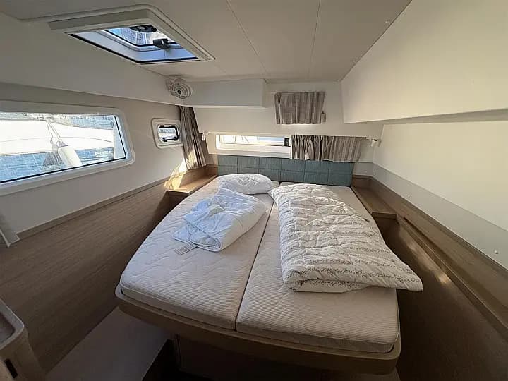 Lagoon 42 in Sukošan / D-Marin Dalmacija Marina - Photo 5