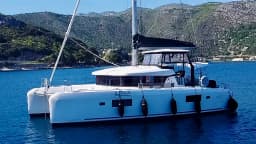 Lagoon 42 in Dubrovnik / ACI Marina Dubrovnik thumbnail 10
