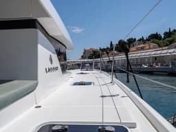 Lagoon 42 in Dubrovnik / ACI Marina Dubrovnik thumbnail 25