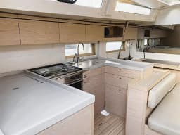 Oceanis 51.1 in Mallorca / Cala D`Or / Cala D'Or thumbnail 12