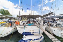 Dufour 530 in Athens / Alimos Marina thumbnail 15