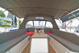 Dufour 530 in Athens / Alimos Marina thumbnail 17