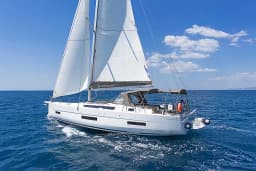 Dufour 530 in Athens / Alimos Marina thumbnail 3