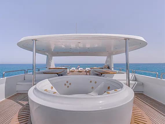 Luxury Motor Yacht in El Gouna - Hurghada / Abu Tig Marina - Photo 2