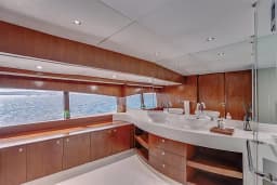 Luxury Motor Yacht in El Gouna - Hurghada / Abu Tig Marina thumbnail 14