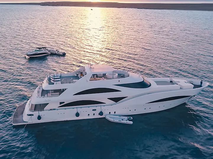 Luxury Motor Yacht in El Gouna - Hurghada / Abu Tig Marina - Photo 5