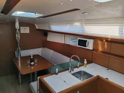 Sun Odyssey 389 in Drage / Marina Drage thumbnail 10