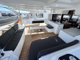 Lagoon 46 in Mallorca / Can Pastilla / Club Maritimo San Antonio De La Playa thumbnail 10
