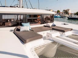 Lagoon 46 in Mallorca / Can Pastilla / Club Maritimo San Antonio De La Playa thumbnail 17