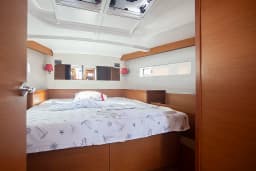 Sun Odyssey 440 in Orhaniye / Marti Marina thumbnail 6