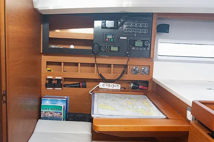 Sun Odyssey 440 in Orhaniye / Marti Marina - Photo 3