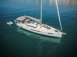 Sun Odyssey 490 in Lavrion Main Port thumbnail 4