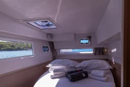 Lagoon 42 in Kaštel Gomilica / Marina Kaštela thumbnail 19