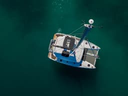 Lagoon 42 in Kaštel Gomilica / Marina Kaštela thumbnail 31