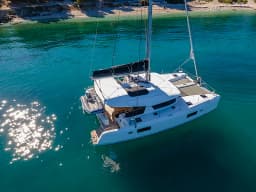 Lagoon 42 in Kaštel Gomilica / Marina Kaštela thumbnail 32