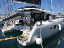 Lagoon 42 in Kaštel Gomilica / Marina Kaštela thumbnail 35
