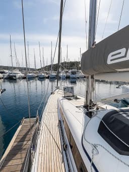 Elan E5 in Primošten / Marina Kremik thumbnail 9