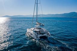 Lagoon 46 in Kaštel Gomilica / Marina Kaštela thumbnail 16