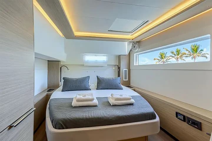 Lagoon 46 in Kaštel Gomilica / Marina Kaštela - Photo 4