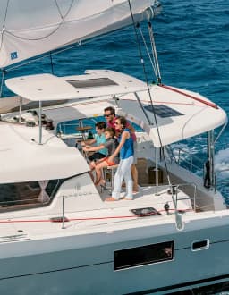 Lagoon 42 in Santorini / Vlichada port thumbnail 13