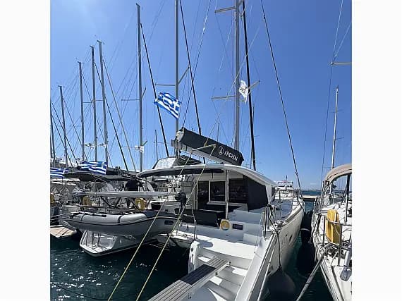 Lagoon 400 S2 in Rhodes New Marina - Photo 1