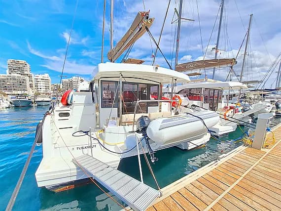 Bali Catspace in Ibiza / Sant Antoni de Portmany Port - image 1