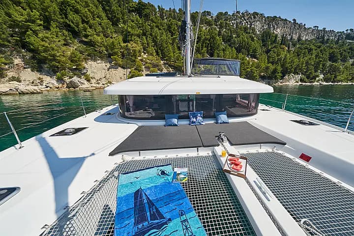 Lagoon 42 in Kaštel Gomilica / Marina Kaštela - Photo 5