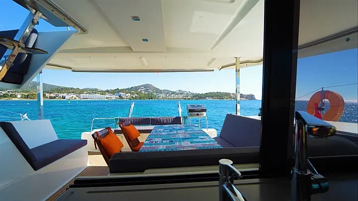 Lucia 40 in Rhodes New Marina - Photo 4