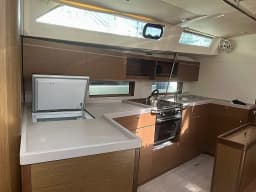 Oceanis 46.1 in Sicily / Furnari / Marina Portorosa thumbnail 5