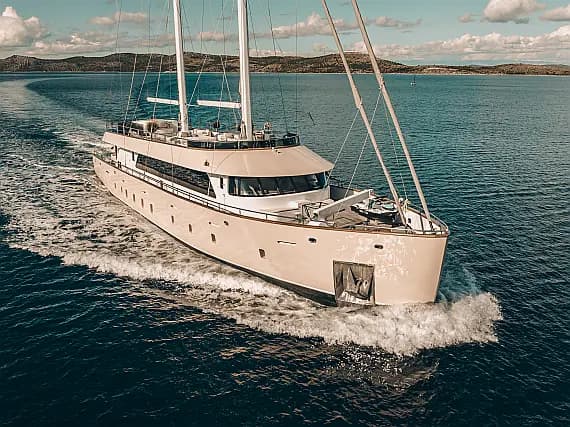 Motoryacht in Split / ACI Marina Split - Photo 1