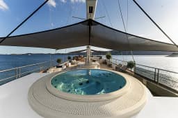 Motoryacht in Split / ACI Marina Split thumbnail 16