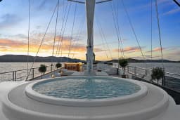 Motoryacht in Split / ACI Marina Split thumbnail 18