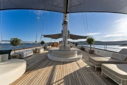 Motoryacht in Split / ACI Marina Split thumbnail 20