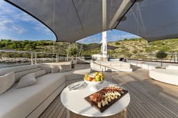 Motoryacht in Split / ACI Marina Split thumbnail 23