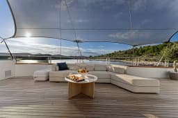 Motoryacht in Split / ACI Marina Split thumbnail 24
