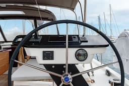 Dufour 470 in Sardinia / Cannigione thumbnail 11